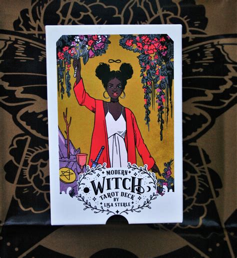 The Art of Witchcraft: Drawing, Painting, and Crafting in the Magical World